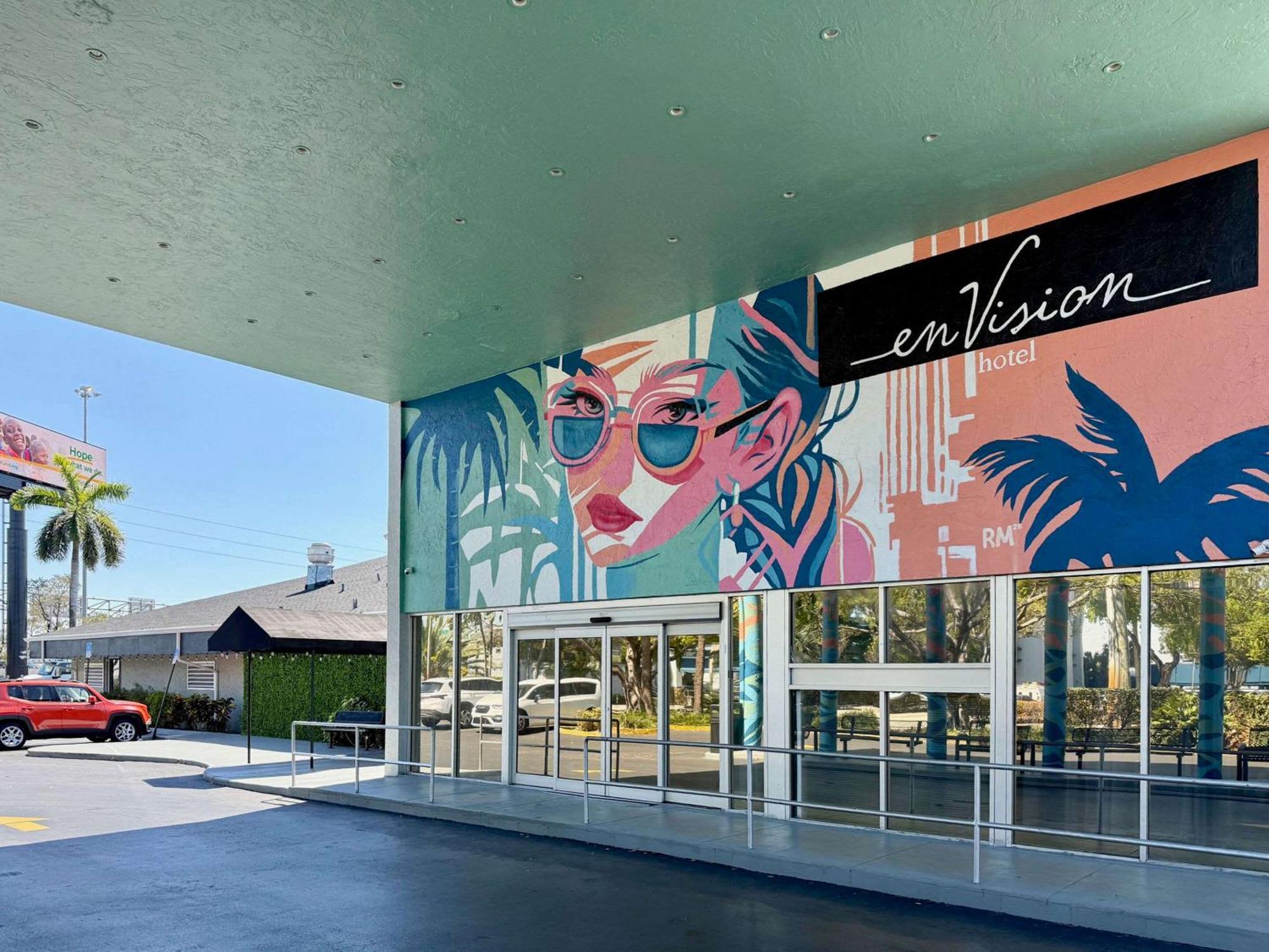 Envision Hotel Miami International Airport Экстерьер фото